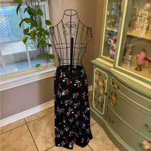 Sag Harbor Black Floral Midi Skirt